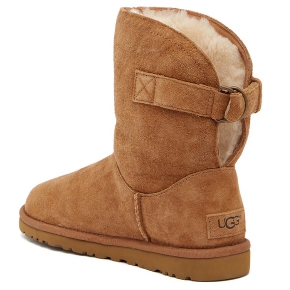 UGG Chestnut Brown Boots - Picture 4 of 5